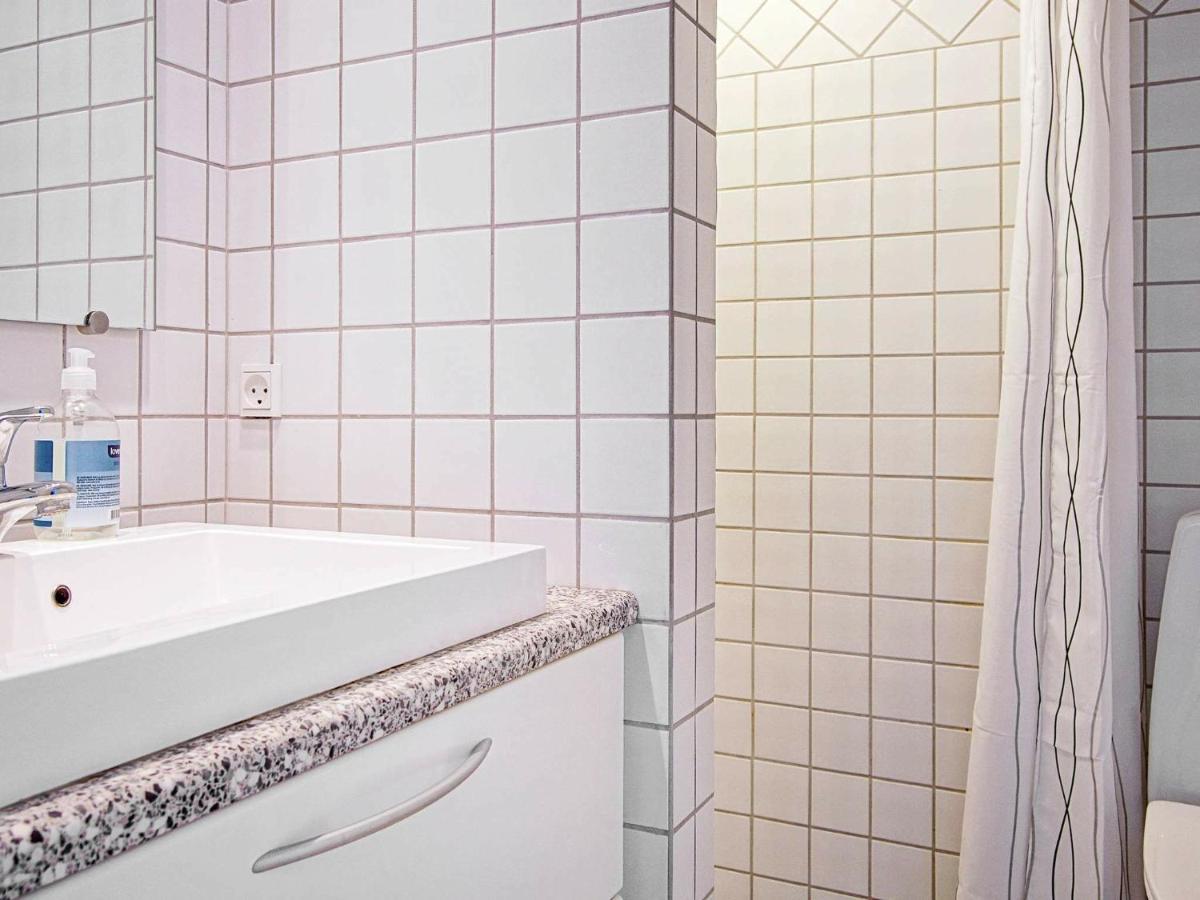 4 Person Holiday Home In Allinge Zewnętrze zdjęcie