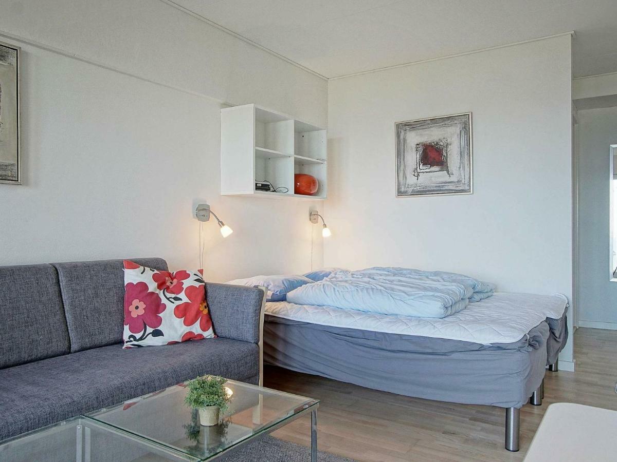 4 Person Holiday Home In Allinge Zewnętrze zdjęcie
