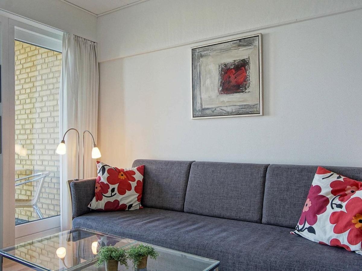 4 Person Holiday Home In Allinge Zewnętrze zdjęcie